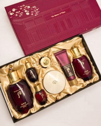 Jinyulhyang Intensive Revitalizing 3pcs Set The History of Whoo - антивозрастной набор с кушоном