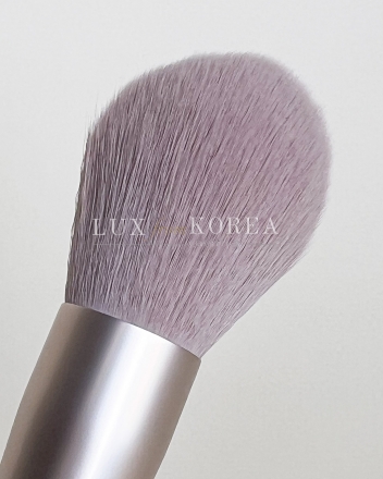 Base Tool Kit HERA - кисть и спонж для макияжа