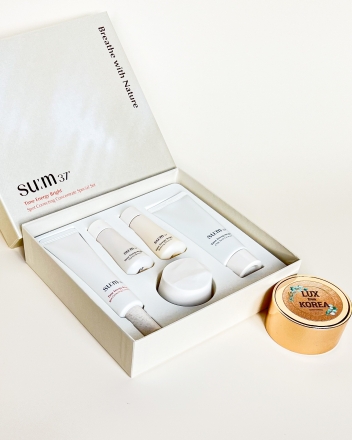 Spot Correcting Concentrate Special Set Time Energy Bright SU:M37 - точечный концентрат от пигментации и от морщин