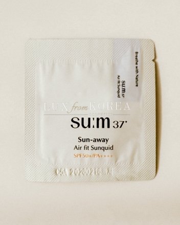 Sun-away Air Fit Sunquid SPF50+/PA++++ SU:M37° - легкий солнцезащитный лосьон пробник