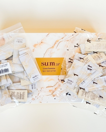 Losec Summa 4pcs New Special Set SU:M37 - Антивозрастной набор: 4 полноразмерные позиции и подарки