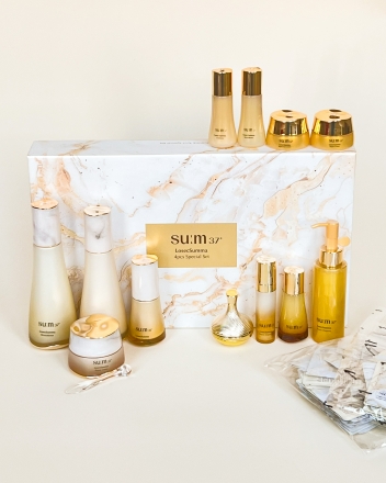 Losec Summa 4pcs New Special Set SU:M37 - Антивозрастной набор: 4 полноразмерные позиции и подарки