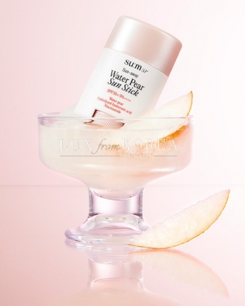 Sun-away Water Pear Cooling Sun Stick Su:m37° - легкий санстик SPF50+/PA++++