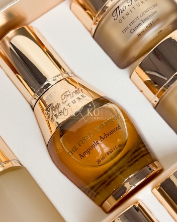 The First Geniture 3 pcs Special Set O HUI - антивозрастной набор 