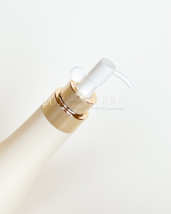 Skin Saver Essential Cleansing Foam Set SU:M37 - Мягкая, увлажняющая пенка для очищения