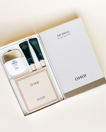 Day Shield Sunquid O HUI  - легкий, солнцезащитный лосьон 