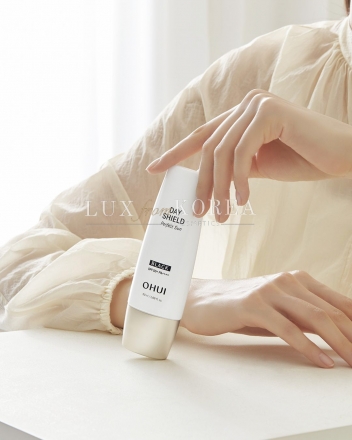 Day Shield Perfect Sun BLACK O HUI - SPF-крем для кожи склонной к пигментации пробник