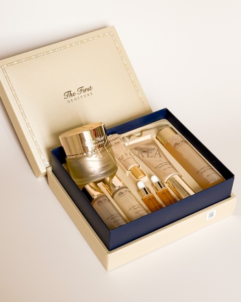 The First Geniture Cream Intensive Special Set O HUI - крем для лица антивозрастной